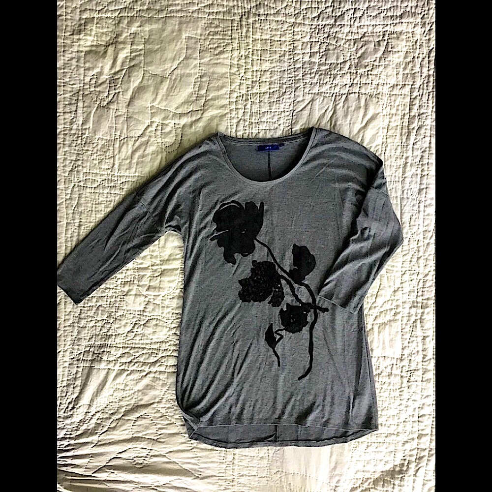 Apt 9 Velvet Floral Soft Knit Tunic Shirt